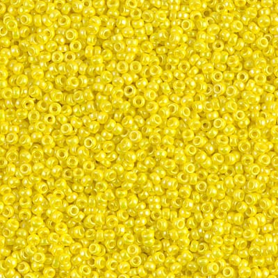 Miyuki 15/0 Seed Beads - 15-472 - Opaque Yellow AB