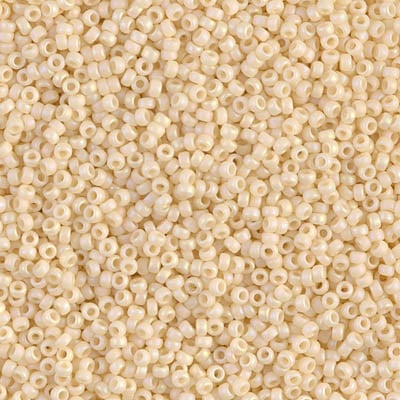 Miyuki 15/0 Seed Beads - 15-492FR - Matte Opaque Dark Cream AB