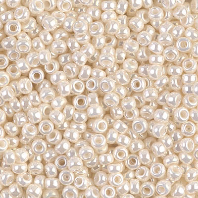 Miyuki 8/0 Seed Beads - 8-592 - Antique Ivory Pearl Ceylon