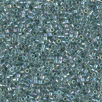 DB0084 - DB084 - Sea Foam Lined Crystal AB