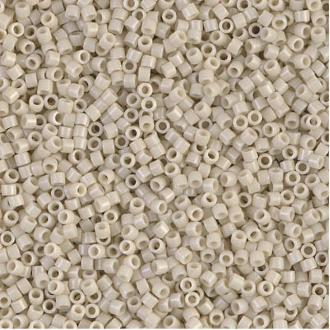 Miyuki 11/0 Delica - DB261 - Opaque Linen Luster