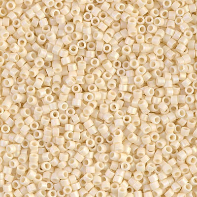 DB0883 - DB883 - Matte OP Dk Cream AB