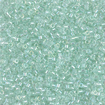 DB1675 - DB1675 - Pearl Lined TR Pale Green Mist AB 